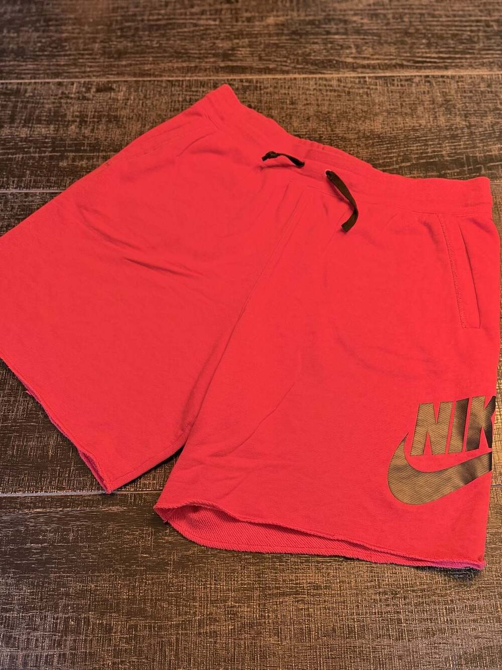 Nike Sport Essentials Men's French Terry Alumni Sports/Casual Shorts DM6817-657